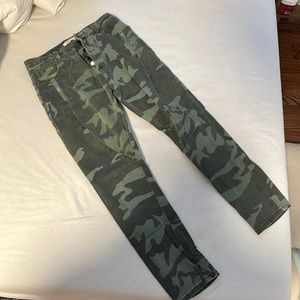 Elan camo pants